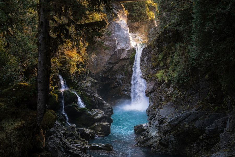 Mamquam Falls, Canadian Rockies
